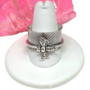 Silver Mesh and Floral Accent Ring